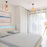 빌라 Valescure Sun, Pines & Golf Retreat Saint-Raphaël