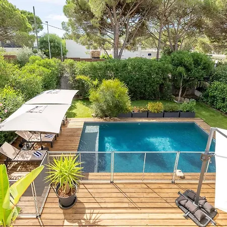 וילה Valescure Sun, Pines & Golf Retreat *